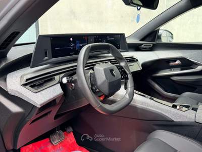 Peugeot 5008 Hybrid 145 e-DCS6 Allure Pack Grigio usata Sant'Anastasia
