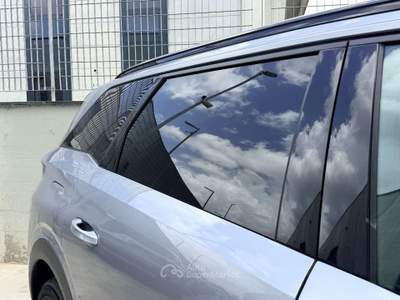 Peugeot 5008 Hybrid 145 e-DCS6 Allure Pack Grigio usata Sant'Anastasia