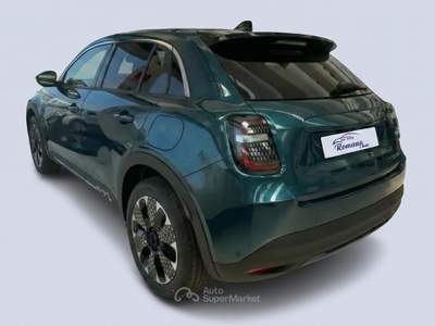 Fiat 600 Hybrid DCT MHEV La Prima Bianco usata Sant'Anastasia