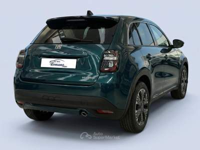 Fiat 600 Hybrid DCT MHEV La Prima Bianco usata Sant'Anastasia