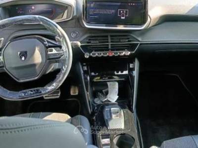 Peugeot 208 GT Hybrid 110 E-DCS6 Nero usata Sant'Anastasia