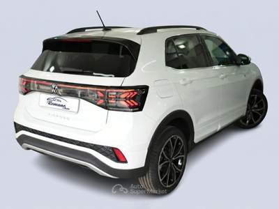 Volkswagen T-Cross  1.0 tsi R-Line Plus 115cv Bianco usata Sant'Anastasia