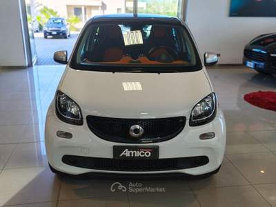 Smart ForFour 70 1.0 Passion Bianco usata San Michele Salentino