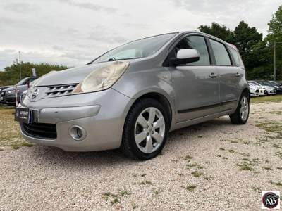 Nissan Note 1.5 dCi 86CV Tekna Grigio usata Latina