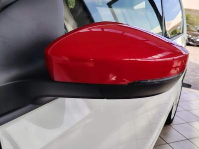 Volkswagen up! up! 5p 1.0 High up! 60cv Bianco usata Viadana