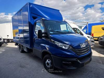 Iveco Daily 35 C16H3.0 3750 cab. HD Blu/Azzurro usata Verona
