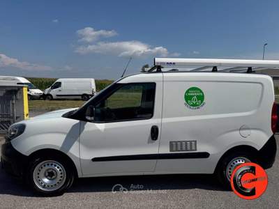 Fiat Doblò 1.4 N.P(ALLESTITO EX RETE GAS-PC-TN)CRUISE-SENSORI Bianco usata Martignana di Po