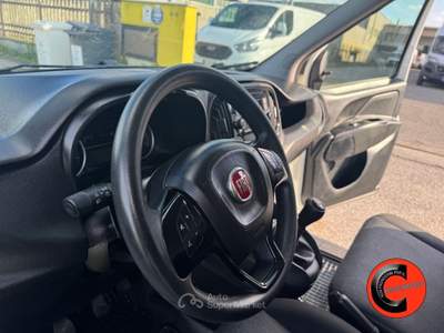 Fiat Doblò CARGO 1.3 MJT PC TN CH1 N1-3 POSTI AUTOCARRO-SENSORI- Oro usata Martignana di Po