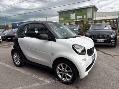 Smart ForTwo 1.0  71cv Bianco usata Lallio