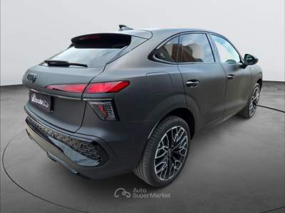 Audi Q3 Q3 Sportback 2.0 tdi S line edition 150cv s-tronic Marrone usata Volla