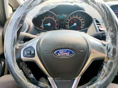 Ford Fiesta 5 porte Bz.- GPL Black & White Edition Grigio usata Valenzano