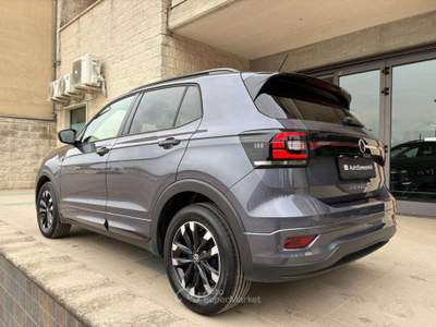 Volkswagen T-Cross 1.0 TSI 95 CV R-LINE VIRTUAL COCKPIT Grigio usata Carovigno