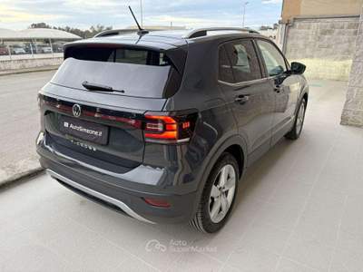 Volkswagen T-Cross 1.0 TSI 110 CV DSG Advanced VIRTUAL Grigio usata Carovigno