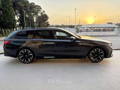 BMW Serie 5 540d 540 d 48V xDrive Touring Msport Pro Grigio usata Carovigno