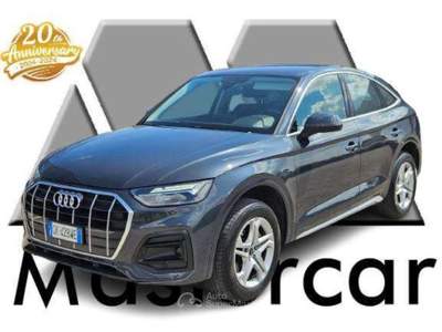 Audi Q5 Sportback 40 2.0 tdi Ad-Sport 4x4 S-tronic-GK428WE Grigio usata Basiliano