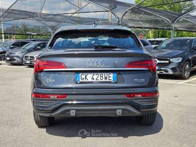 Audi Q5 Sportback 40 2.0 tdi Ad-Sport 4x4 S-tronic-GK428WE Grigio usata Basiliano