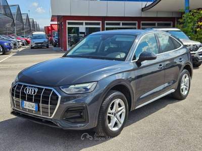 Audi Q5 Sportback 40 2.0 tdi Ad-Sport 4x4 S-tronic-GK428WE Grigio usata Basiliano