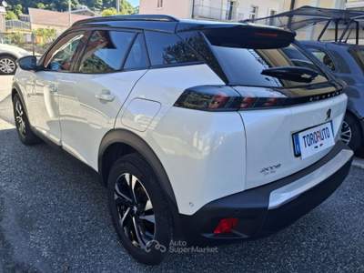 Peugeot 2008 BlueHDi 130 S&S EAT8 GT Pack UNICO PROPR. Bianco usata Varallo