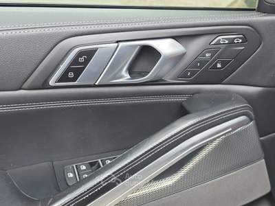 BMW X6 x6 m 50d strafull reale in sede Verde usata Roma