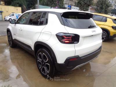 Jeep Avenger 1200 TURBO SUMMIT PACK INFOTAINMENT"18 CARPLAY Bianco usata Roma