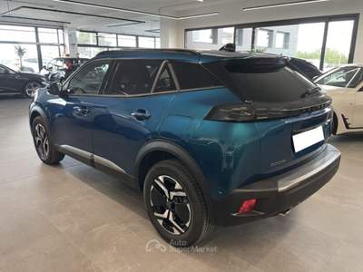 Peugeot 2008 1.2 Hybrid 145 CV e-DCS6 Allure KM0 MY26 Blu/Azzurro usata Alcamo
