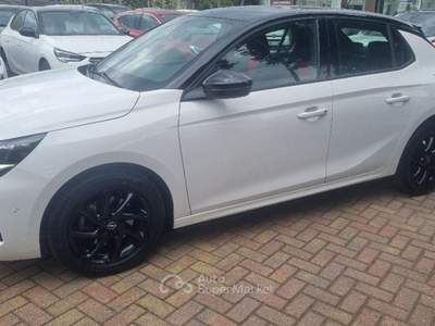 Opel Corsa 1.2 100 CV GS Bianco usata Savona