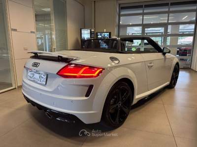 Audi TT Roadster 40 TFSI S tronic+SLINE+19+MATRIX+TELECAM. Bianco usata Arsago Seprio