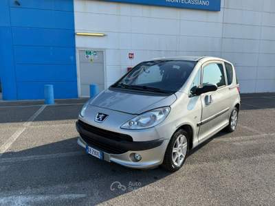 Peugeot 1007 12 MESI DI GARANZIA Argento usata Recanati