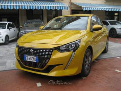 Peugeot 208 PURETECH 100 S-S 5P ACTIVE PACK Giallo usata Albissola Marina