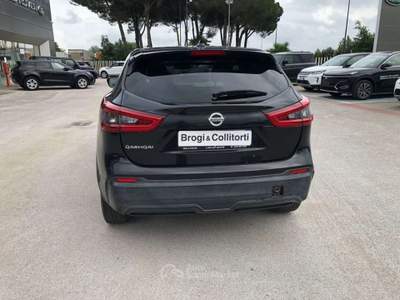 Nissan Qashqai II 2017 1.6 dci N-Connecta 130 cv autocarro Nero usata Empoli