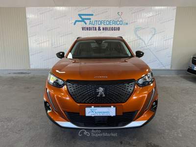 Peugeot 2008 Peugeot 2008 1.5 Hdi 110cv GT Arancione usata Pompei
