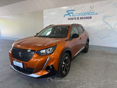 Peugeot 2008 Peugeot 2008 1.5 Hdi 110cv GT Arancione usata Pompei