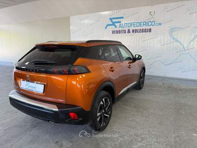 Peugeot 2008 Peugeot 2008 1.5 Hdi 110cv GT Arancione usata Pompei
