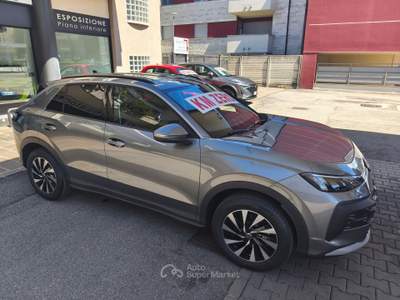 Volkswagen T-Roc 1.5 ETSI LIFE 150CV DSG KM ZERO / NESSUN VINCOLO FINANZIAMENTO Grigio usata Meda