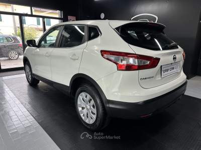 Nissan Qashqai 1.2dig-t Ok Neo Patentati Bianco usata Santa Maria a Monte