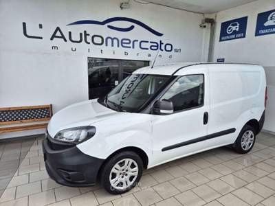 Fiat Doblò Doblò 1.6 MJT 105CV S&S PC-TN Cargo Business Bianco usata Francavilla Fontana