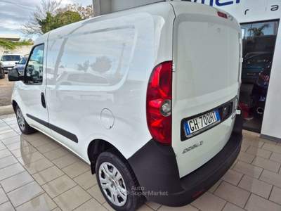 Fiat Doblò Doblò 1.6 MJT 105CV S&S PC-TN Cargo Business Bianco usata Francavilla Fontana