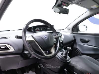 Lancia Ypsilon 1.0 FIREFLY 5 PORTE S&S HYBRID SILVER PLUS Bianco usata Brescia