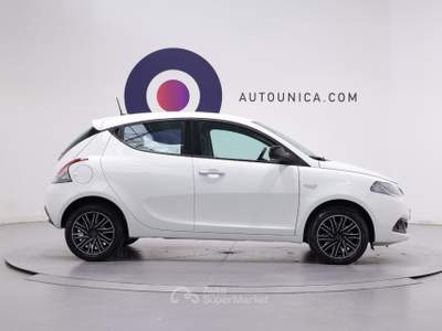 Lancia Ypsilon 1.0 FIREFLY 5 PORTE S&S HYBRID SILVER PLUS Bianco usata Brescia