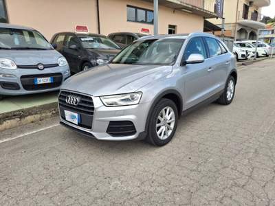 Audi Q3 2.0 TDI 120cv Km 106.000 - 2017 Argento usata CASTELLALTO