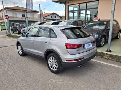 Audi Q3 2.0 TDI 120cv Km 106.000 - 2017 Argento usata CASTELLALTO