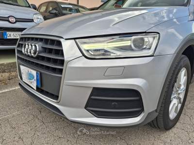 Audi Q3 2.0 TDI 120cv Km 106.000 - 2017 Argento usata CASTELLALTO