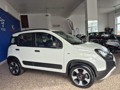 Fiat Panda 1.0 hybrid City Cross Bianco usata Brolo