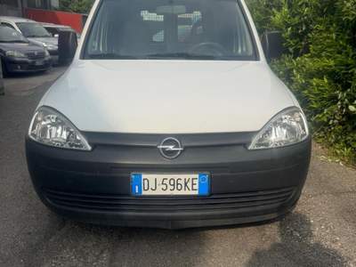 Opel Combo VETTURA IN OTTIME CONDIZIONI KM CERTIFICATI IMPIANTO A METANO Bianco usata Casarile