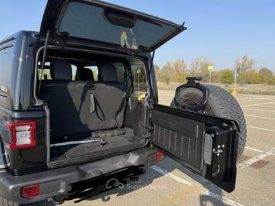 Jeep Wrangler tre porte  Nero usata Finale Emilia