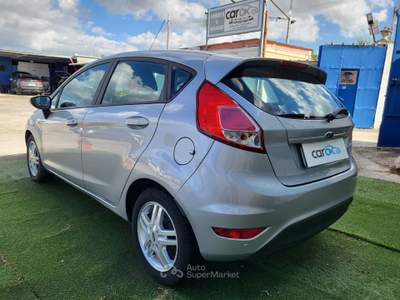 Ford Fiesta FORD FIESTA 1.6 TDCI 95CV. BUSINESS UNIPRO' Argento usata Bari