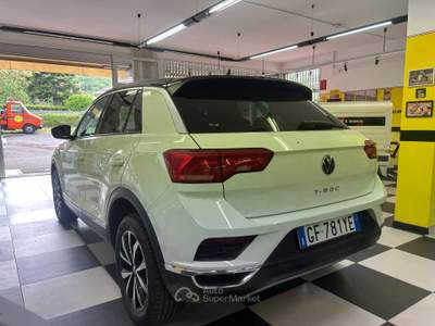 Volkswagen T-Roc 2.0 TDI SCR ADVANCED BLUEMOTION TECHNLOGY, EURO 6 Bianco usata Arezzo
