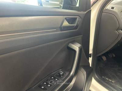 Volkswagen T-Roc 2.0 TDI SCR ADVANCED BLUEMOTION TECHNLOGY, EURO 6 Bianco usata Arezzo