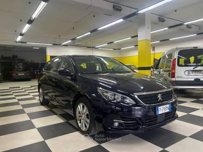 Peugeot 308 BLUEHDI 130 SES EAT6SW ALLURE, EURO 6, OK NEOPATENTATI Blu/Azzurro usata Arezzo