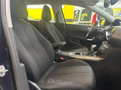 Peugeot 308 BLUEHDI 130 SES EAT6SW ALLURE, EURO 6, OK NEOPATENTATI Blu/Azzurro usata Arezzo